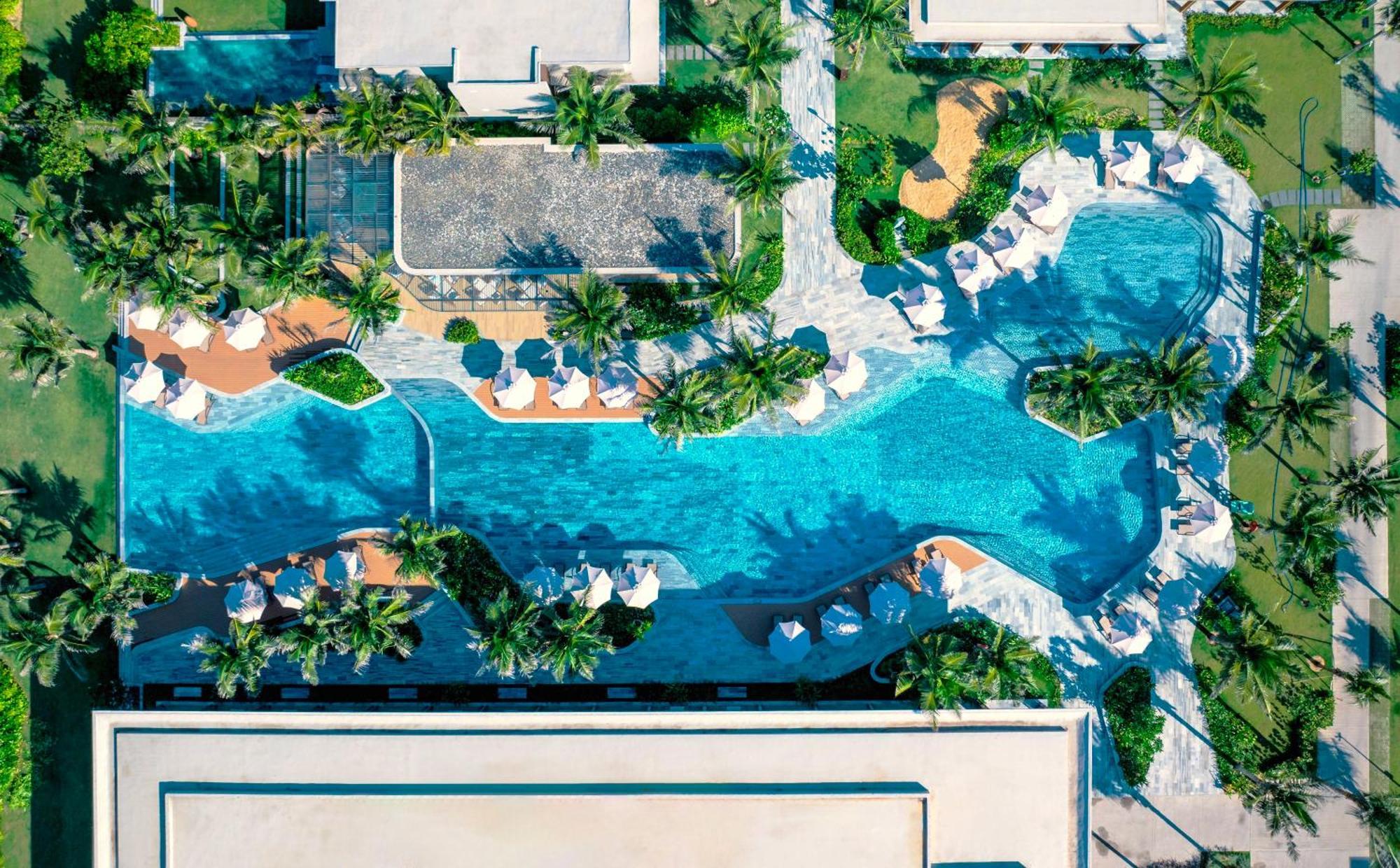The Ocean Resort By Fusion Куи Нхон Екстериор снимка